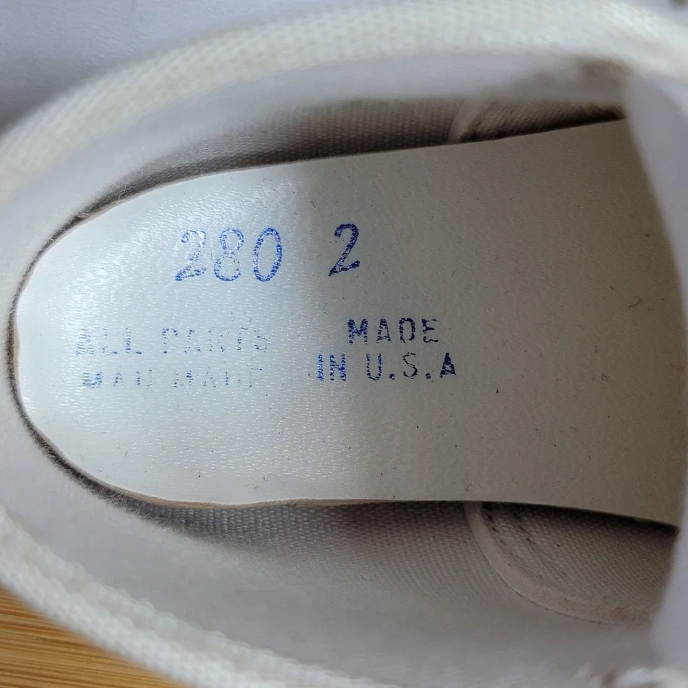 Vintage Baby Size 2 Yellow Rubber Duck High Top Walking Shoes White Boys Girls
